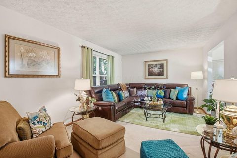 Tiny photo for 6605 Hancock Court, Reynoldsburg, OH 43068 (MLS # 225039686)
