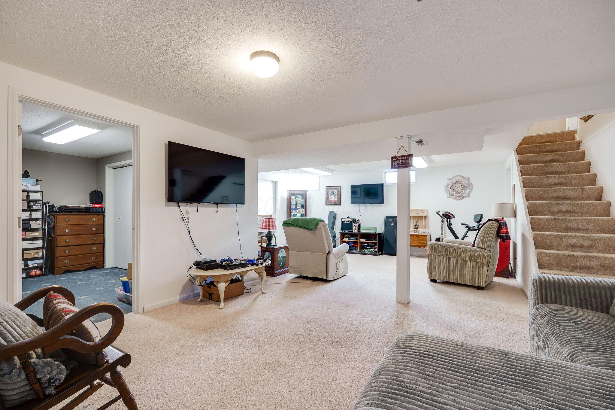 5940 Morris Road, Springfield, Ohio image 40