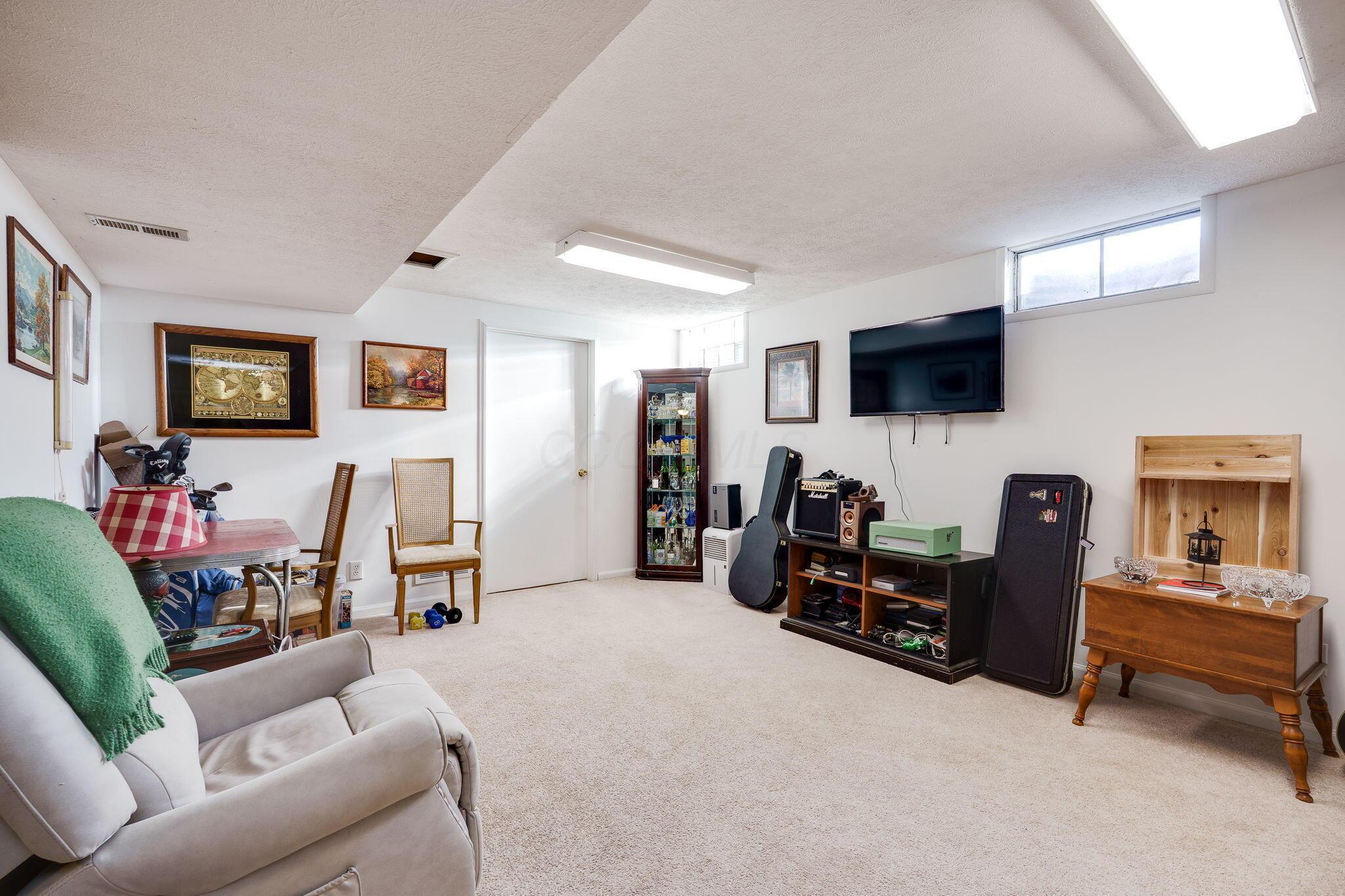 5940 Morris Road, Springfield, Ohio image 37