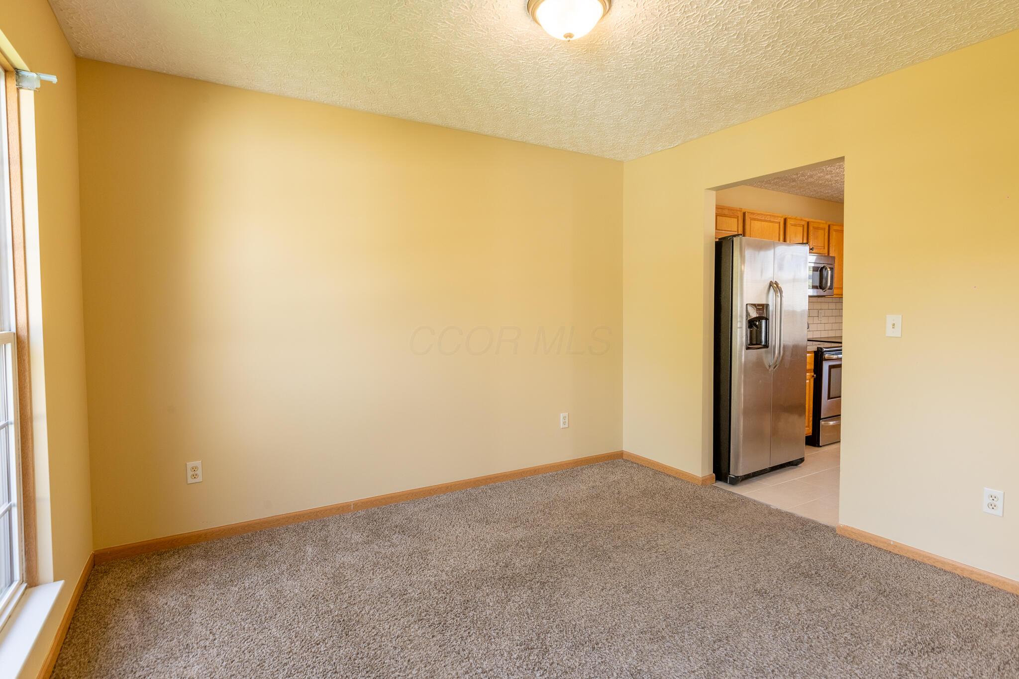 4253 Nafzger Drive, Columbus, Ohio image 9