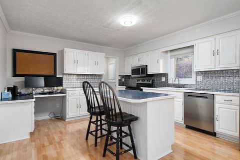 Tiny photo for 7562 Wilbur Road, New Albany, OH 43054 (MLS # 226002401)