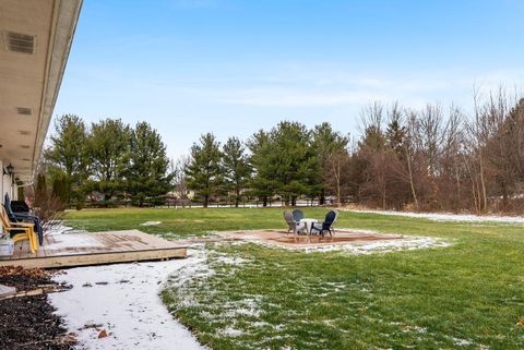 Tiny photo for 7562 Wilbur Road, New Albany, OH 43054 (MLS # 226002401)