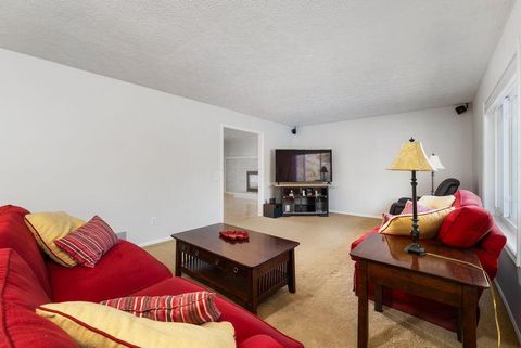 Tiny photo for 7562 Wilbur Road, New Albany, OH 43054 (MLS # 226002401)