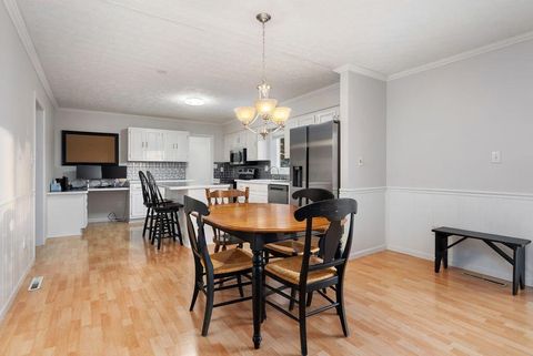 Tiny photo for 7562 Wilbur Road, New Albany, OH 43054 (MLS # 226002401)