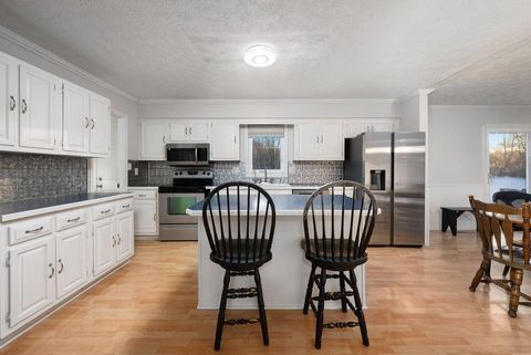 Tiny photo for 7562 Wilbur Road, New Albany, OH 43054 (MLS # 226002401)