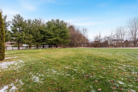 Tiny photo for 7562 Wilbur Road, New Albany, OH 43054 (MLS # 226002401)