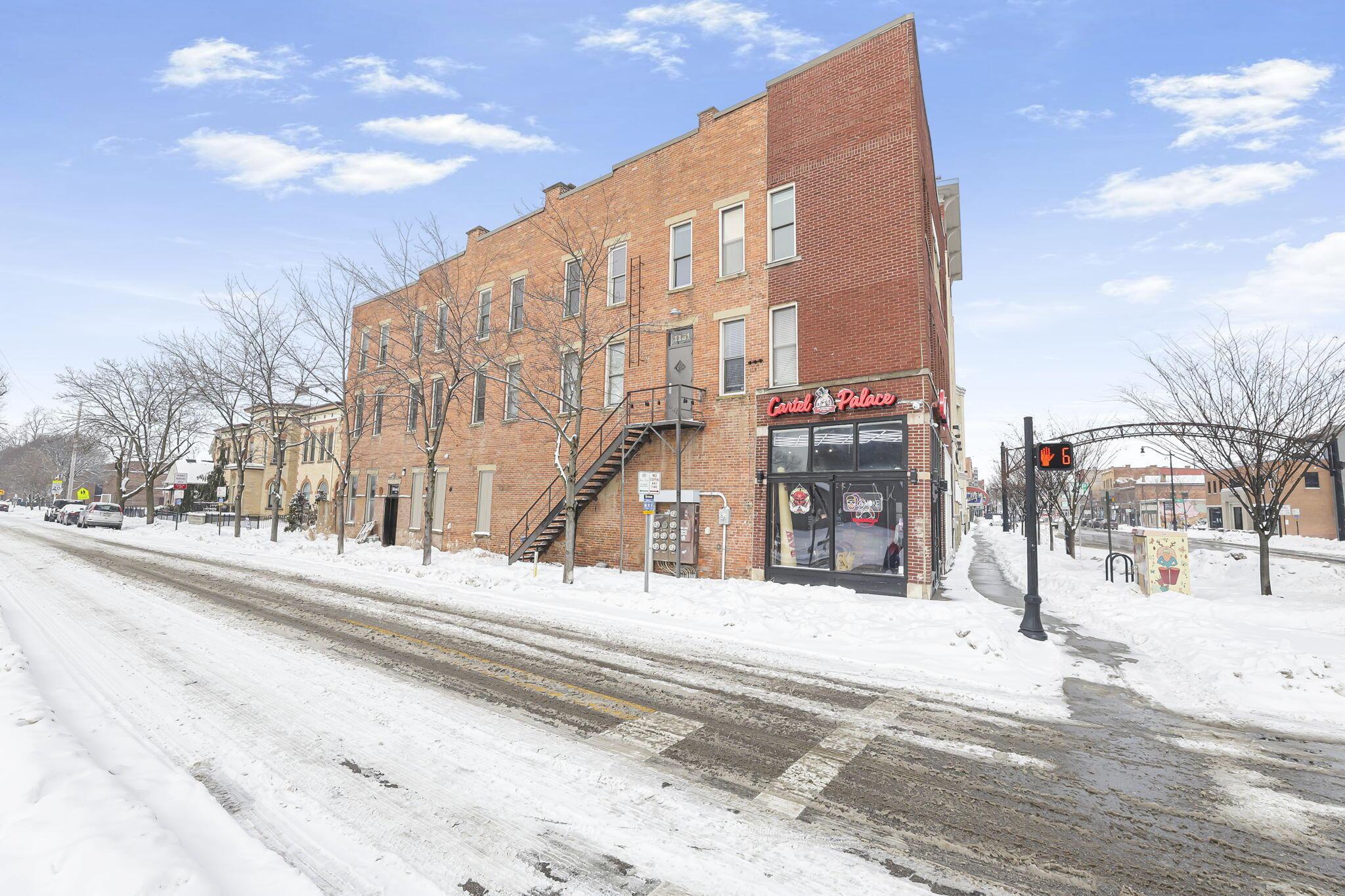 1131 N High Street 301