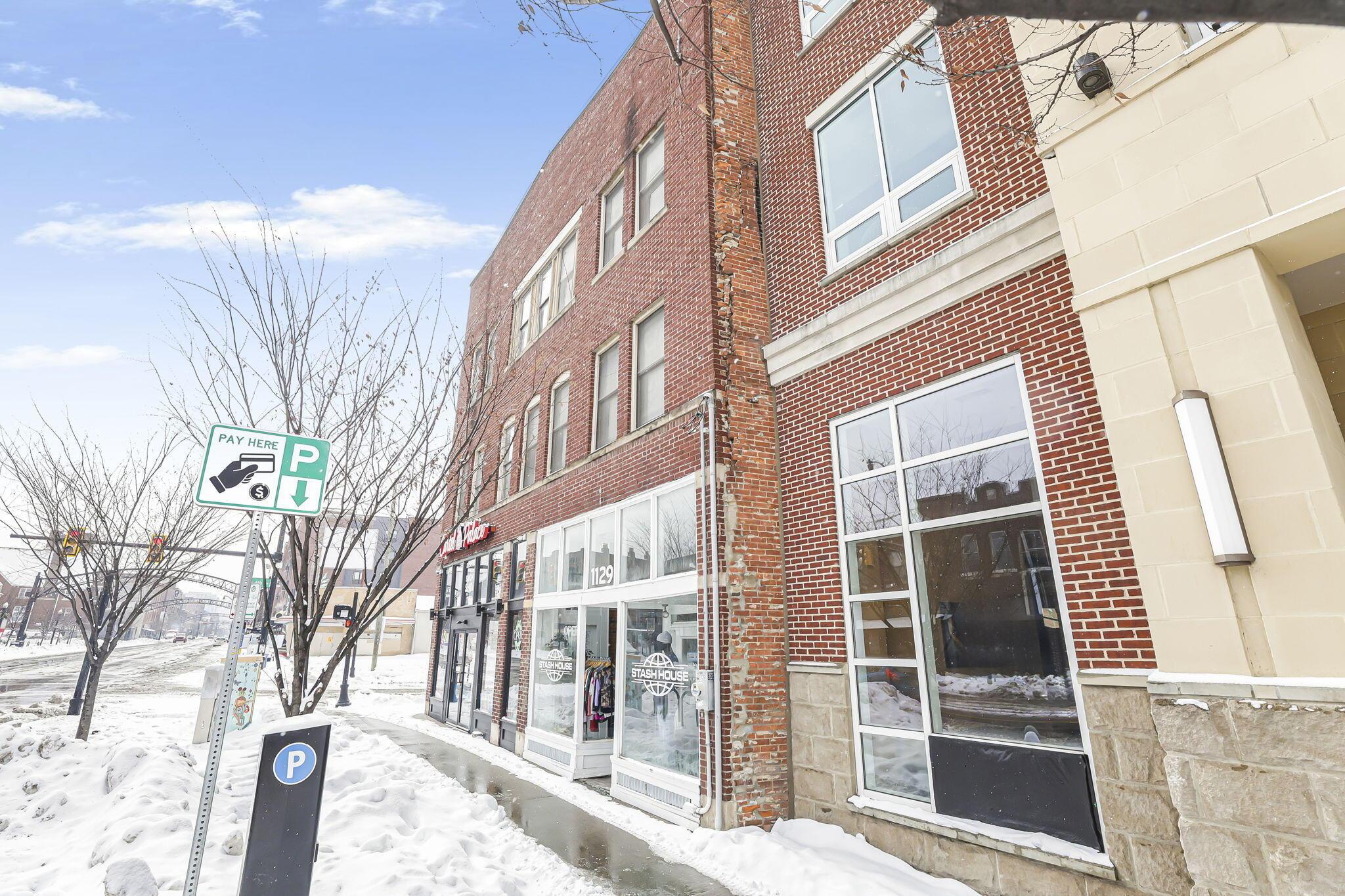 1131 N High Street 301