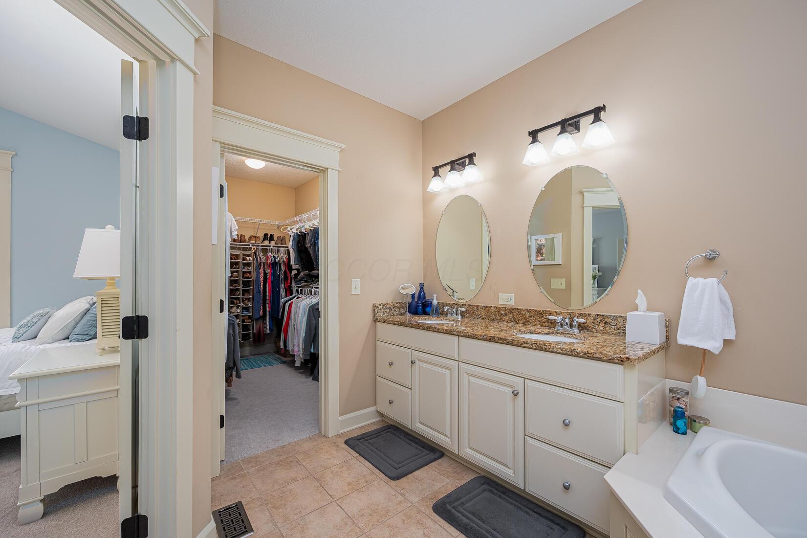 3760 Foresta Grand Drive, Powell, Ohio image 20