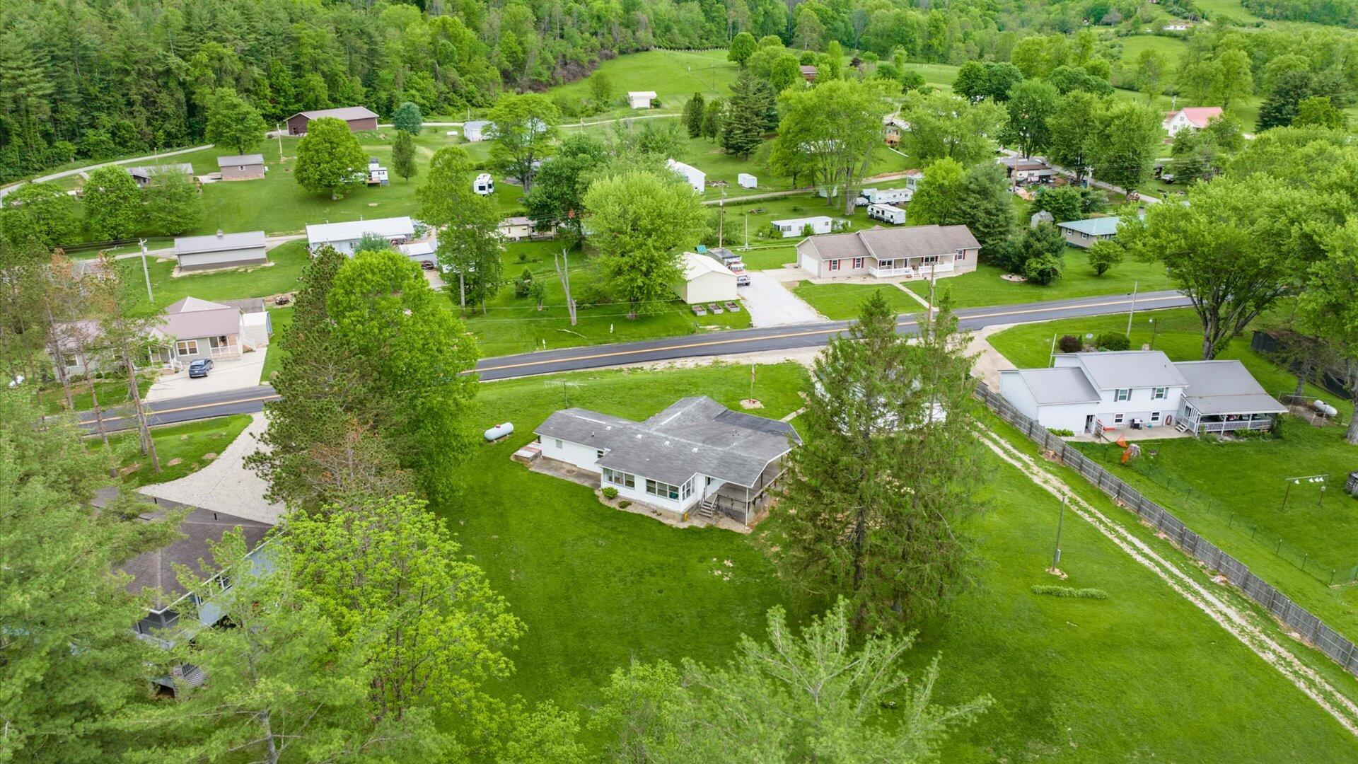 25833 Lashley Road, Quaker City, Ohio image 43