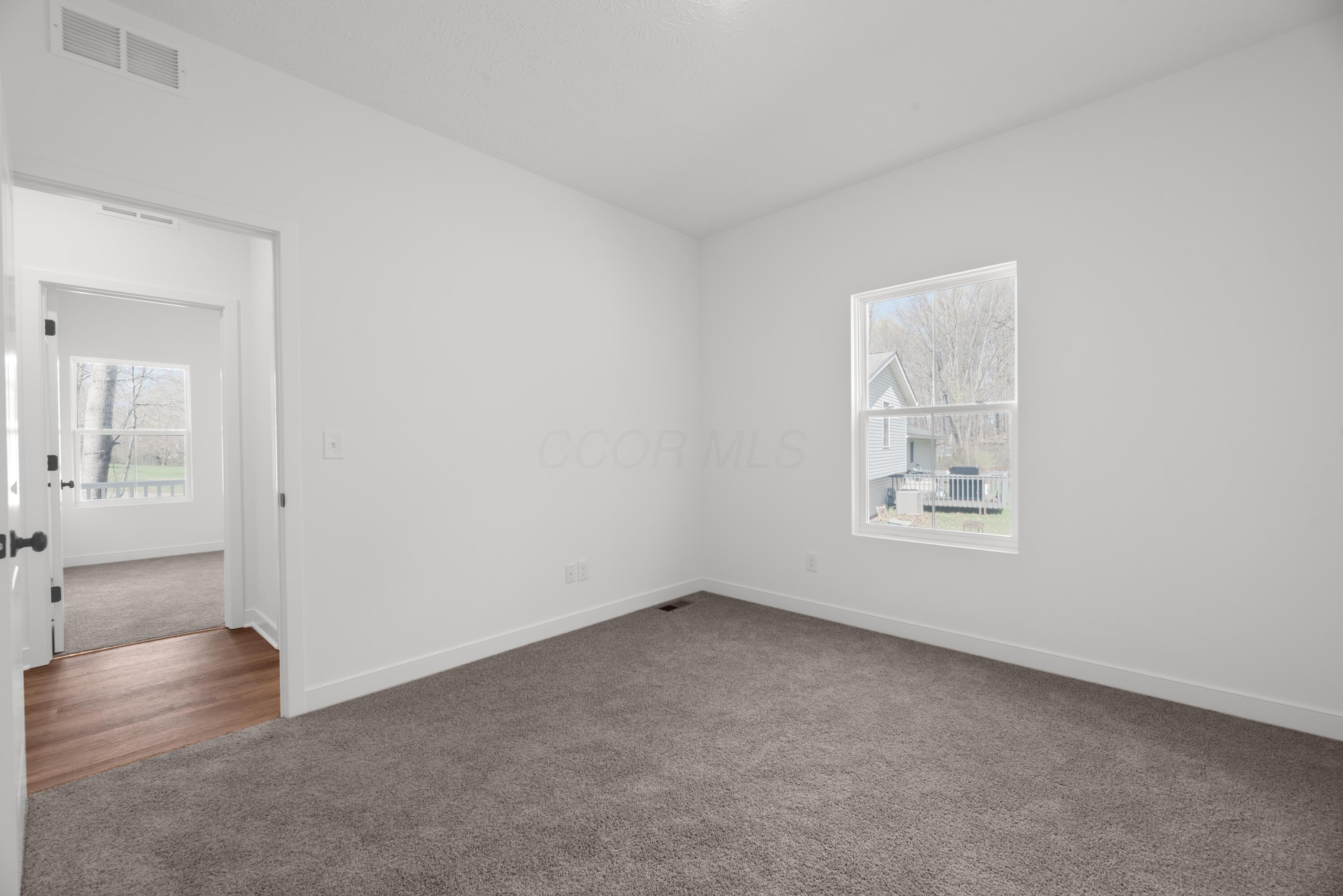 3062 Apple Valley Drive, Howard, Ohio image 28