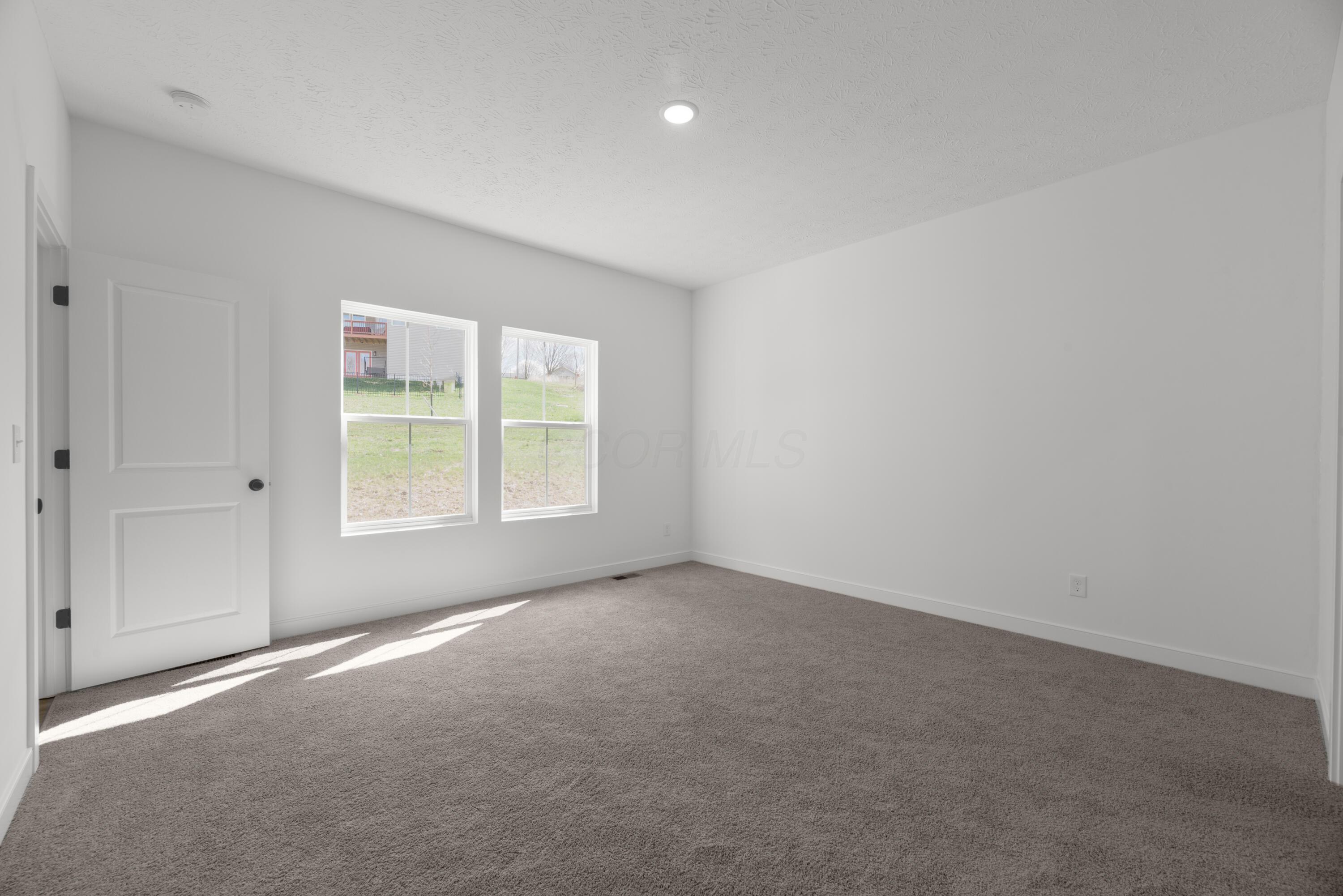 3062 Apple Valley Drive, Howard, Ohio image 19