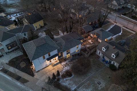 Tiny photo for 442 E Broadway, Granville, OH 43023 (MLS # 226003056)