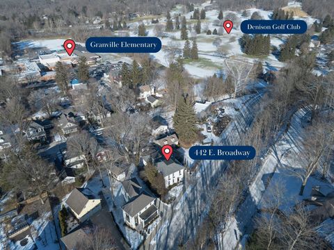 Tiny photo for 442 E Broadway, Granville, OH 43023 (MLS # 226003056)