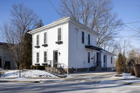 Tiny photo for 442 E Broadway, Granville, OH 43023 (MLS # 226003056)