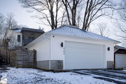 Tiny photo for 442 E Broadway, Granville, OH 43023 (MLS # 226003056)