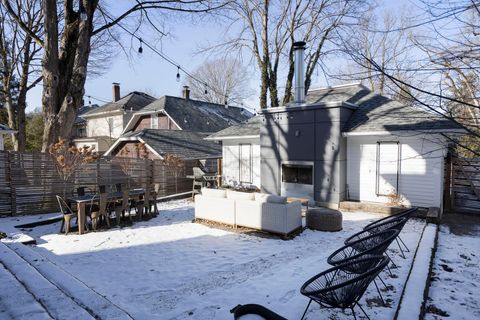 Tiny photo for 442 E Broadway, Granville, OH 43023 (MLS # 226003056)