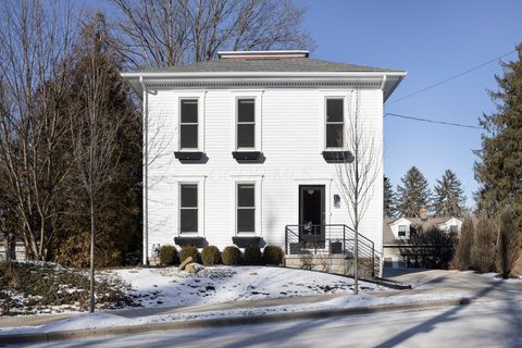 Tiny photo for 442 E Broadway, Granville, OH 43023 (MLS # 226003056)