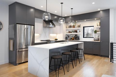 Tiny photo for 442 E Broadway, Granville, OH 43023 (MLS # 226003056)