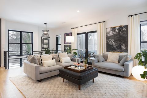 Tiny photo for 442 E Broadway, Granville, OH 43023 (MLS # 226003056)