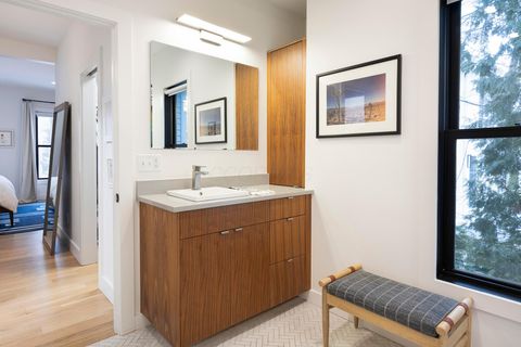 Tiny photo for 442 E Broadway, Granville, OH 43023 (MLS # 226003056)