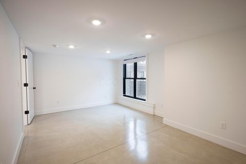 Tiny photo for 442 E Broadway, Granville, OH 43023 (MLS # 226003056)