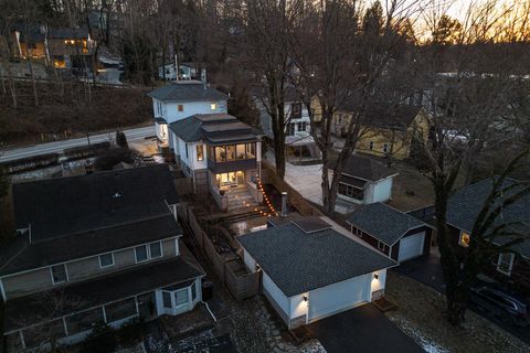 Tiny photo for 442 E Broadway, Granville, OH 43023 (MLS # 226003056)