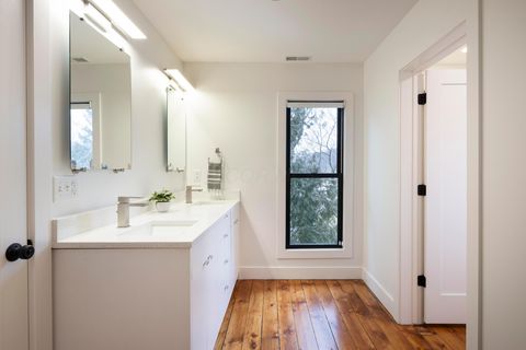 Tiny photo for 442 E Broadway, Granville, OH 43023 (MLS # 226003056)