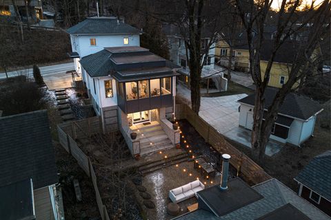 Tiny photo for 442 E Broadway, Granville, OH 43023 (MLS # 226003056)