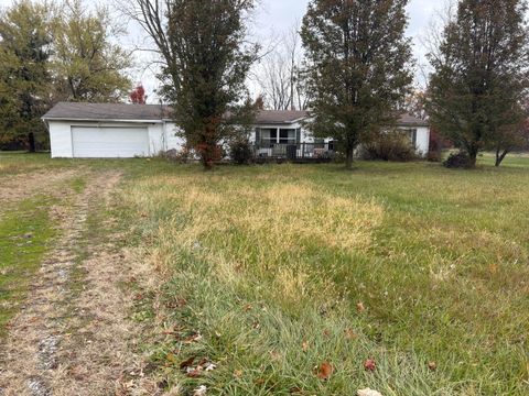 Photo of 398 Fairview Street, Marion, OH 43302 (MLS # 225042705)