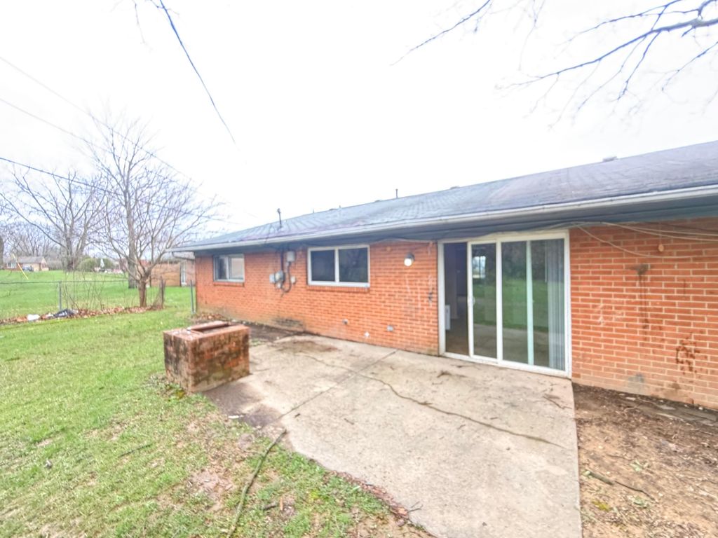 Photo of 58 Huber Village Boulevard, Westerville, OH 43081 (MLS # 226017329)