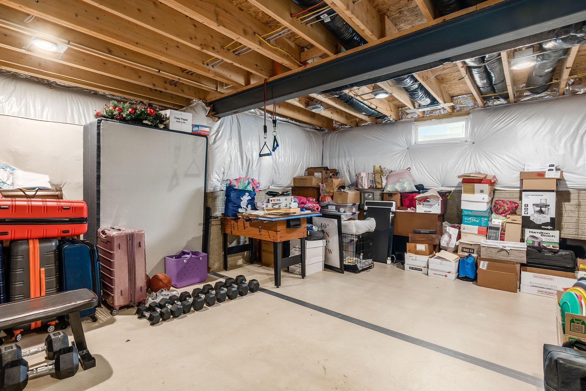 326 Brets Lane, Lewis Center, Ohio image 37