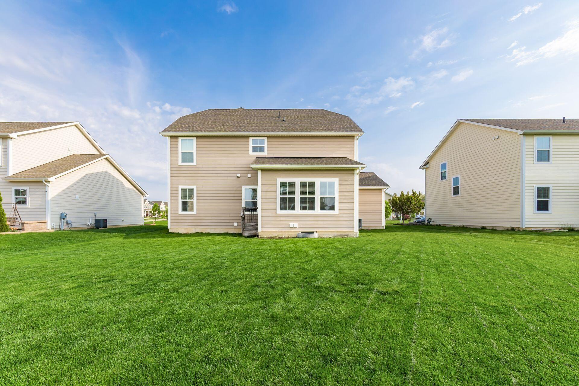 326 Brets Lane, Lewis Center, Ohio image 39