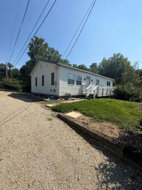 Photo of 342 W Grogan Avenue, Logan, OH 43138 (MLS # 226028119)
