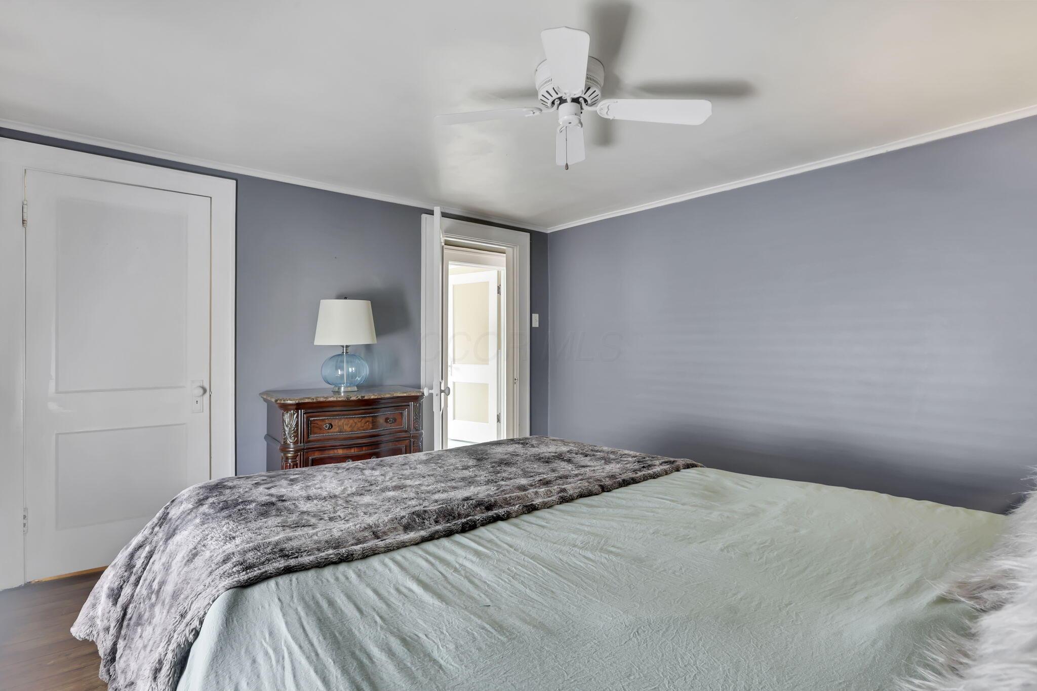 1304 Foster Avenue, Cambridge, Ohio image 32