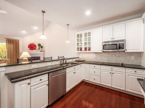 Tiny photo for 210 Tinley Park Circle, Delaware, OH 43015 (MLS # 225042123)