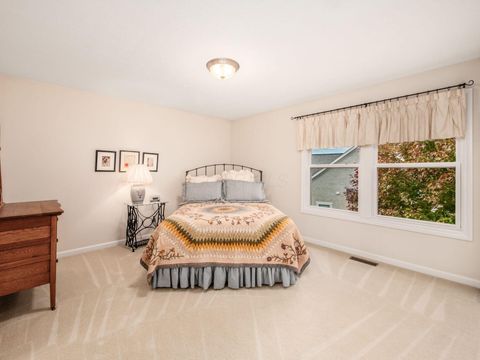 Tiny photo for 210 Tinley Park Circle, Delaware, OH 43015 (MLS # 225042123)