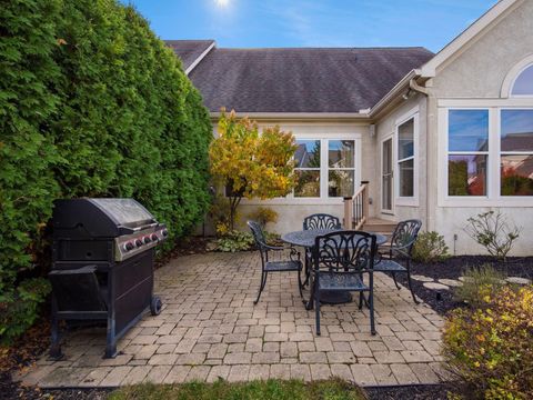 Tiny photo for 210 Tinley Park Circle, Delaware, OH 43015 (MLS # 225042123)