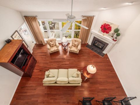 Tiny photo for 210 Tinley Park Circle, Delaware, OH 43015 (MLS # 225042123)