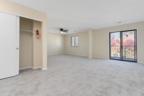 Photo of 3941 Karl Road 326 #326, Columbus, OH 43224 (MLS # 225039994)