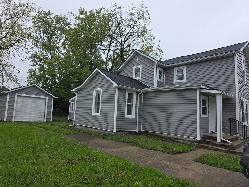 Photo of 409 W Southern Avenue, Springfield, OH 45506 (MLS # 226035996)