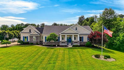 Photo of 1333 Leonard Road NW, Baltimore, OH 43105 (MLS # 226021176)