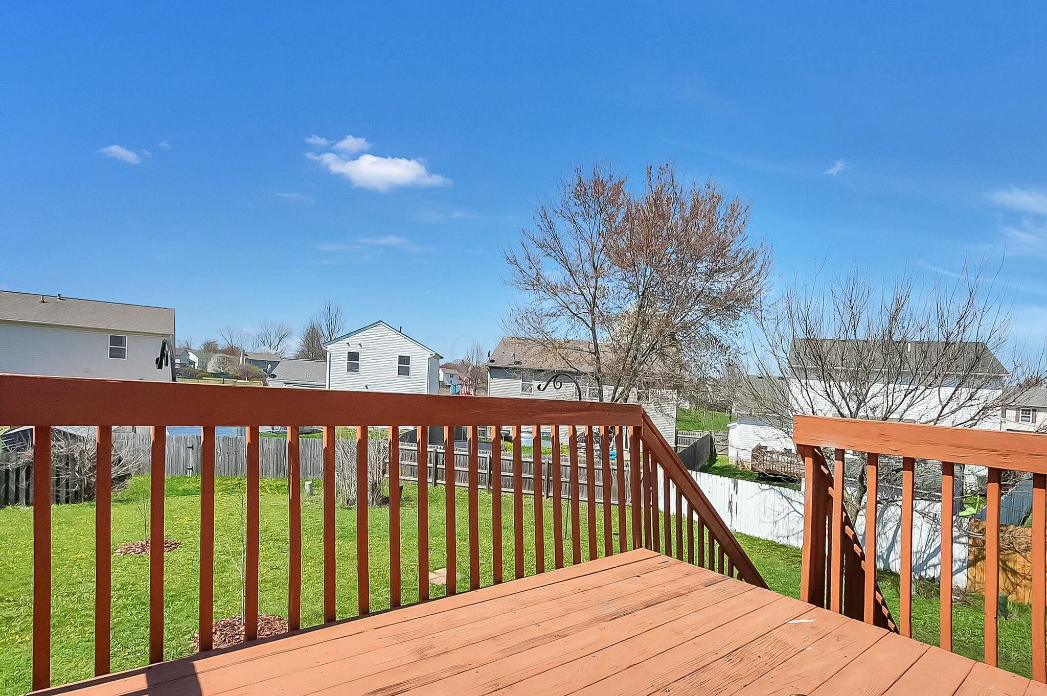 7801 Fairfax Loop Drive, Blacklick, Ohio image 23