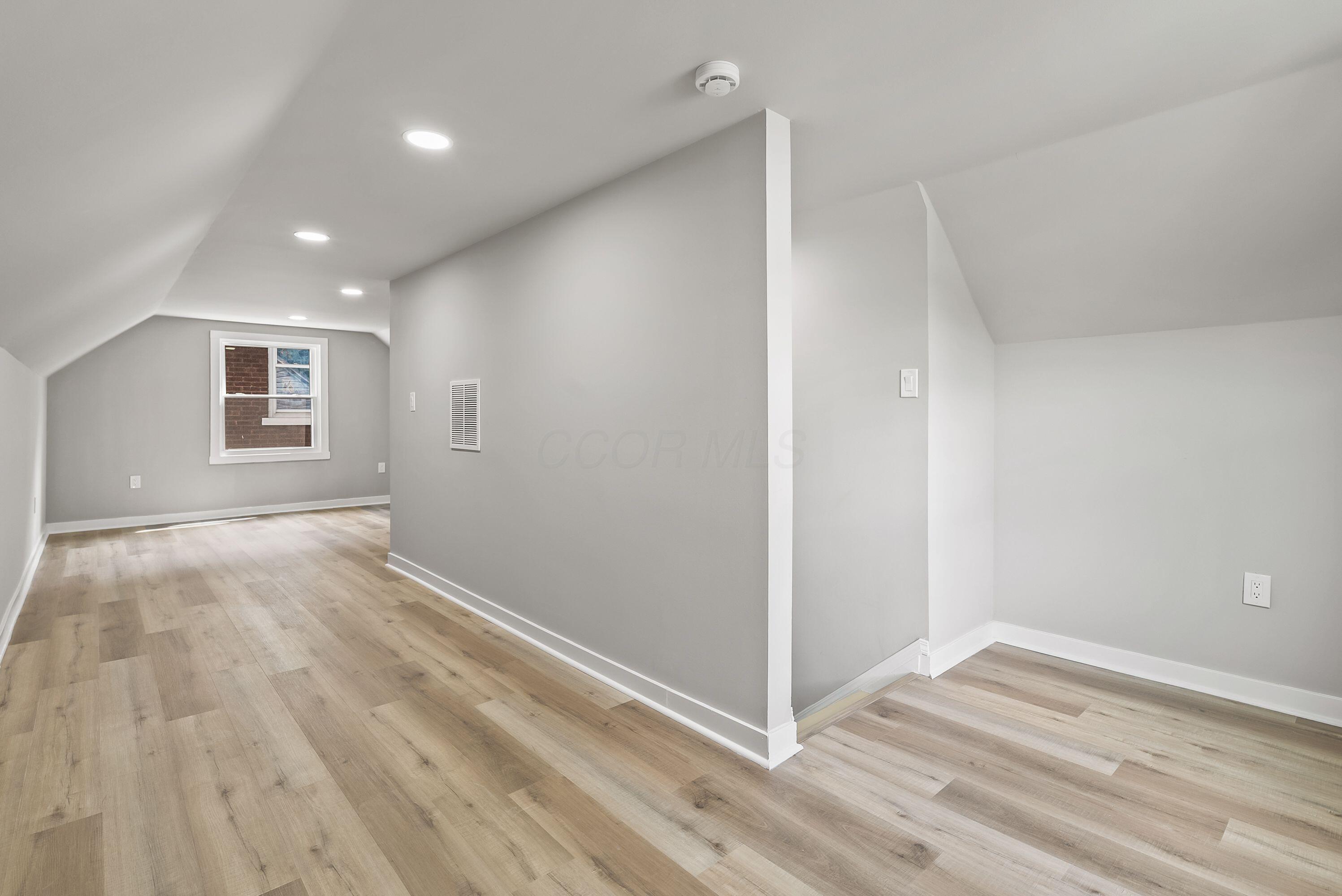 341 Woodland Avenue, Columbus, Ohio image 17