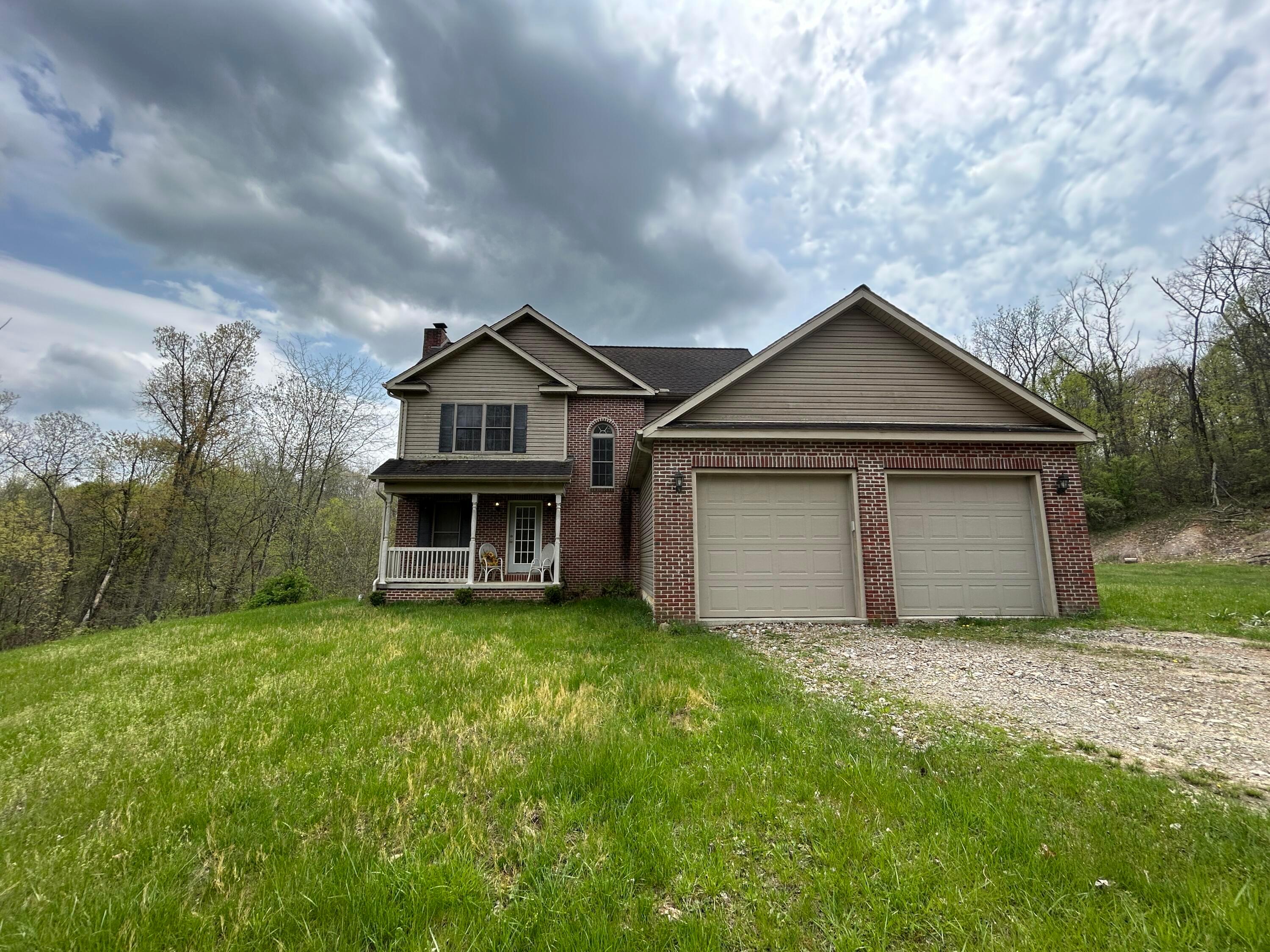 11820 Fallsburg Road, Frazeysburg, Ohio image 1