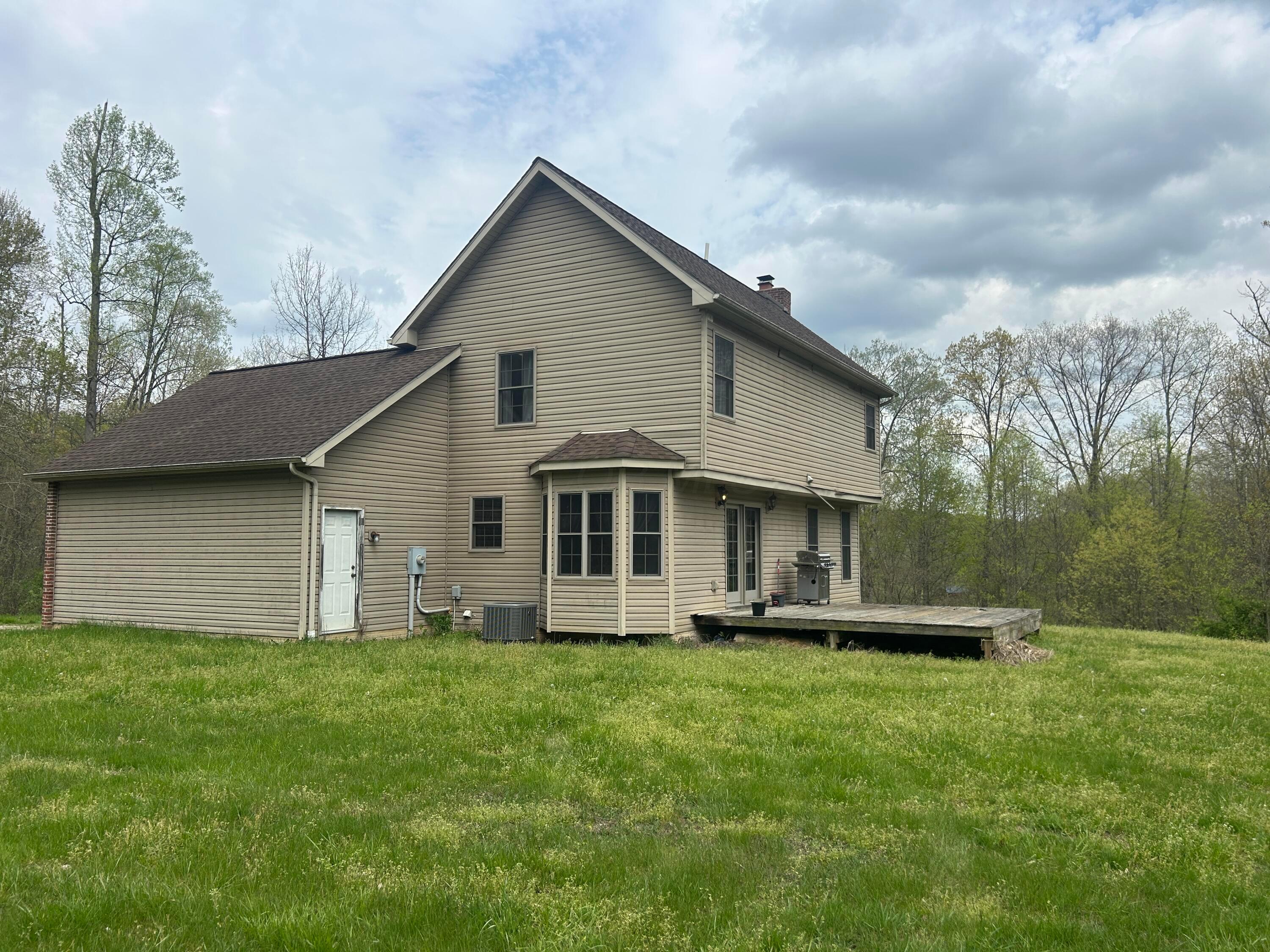 11820 Fallsburg Road, Frazeysburg, Ohio image 2