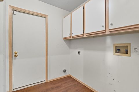 Tiny photo for 66 Abbeycross Lane, Westerville, OH 43082 (MLS # 225037498)