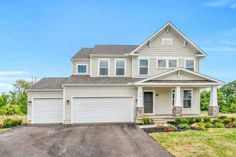 Photo of 6448 Bemington Trail NW, Pickerington, OH 43147 (MLS # 225042602)