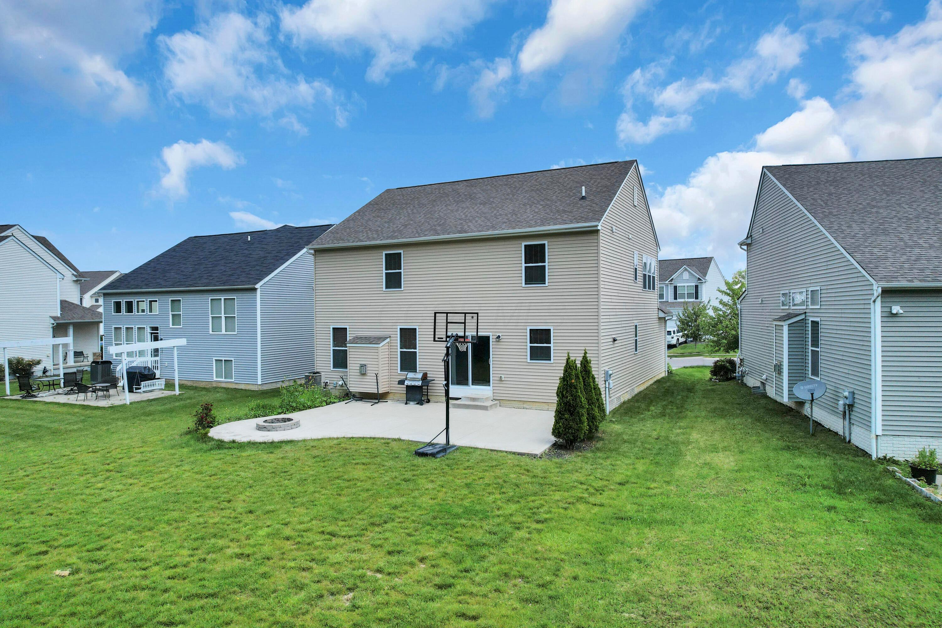 8601 Crooked Maple Drive, Blacklick, Ohio image 28