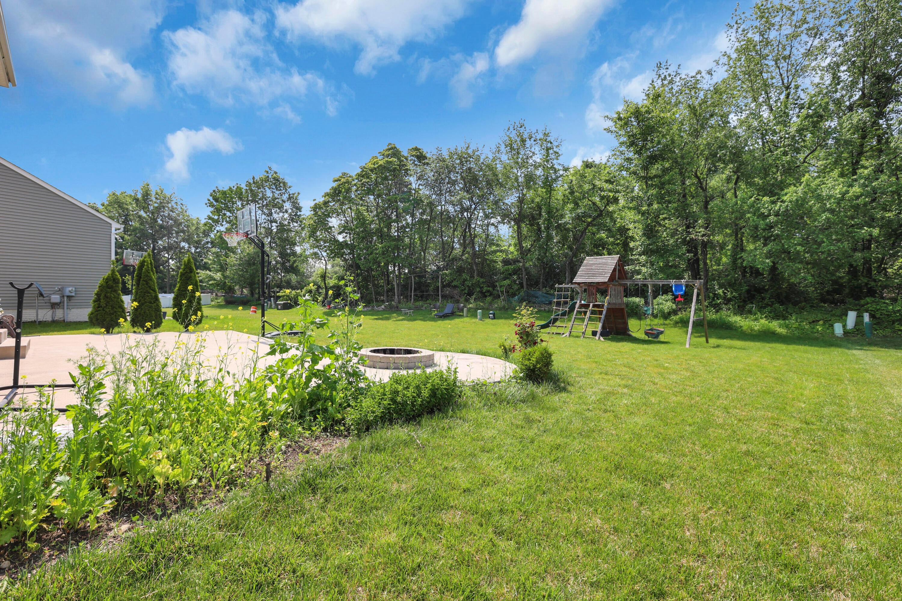 8601 Crooked Maple Drive, Blacklick, Ohio image 32